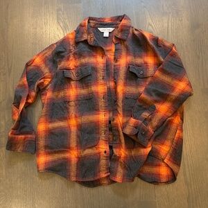 Old Navy Boyfriend Shirt Womens Medium Orange Plaid Flannel Evermore Swiftie